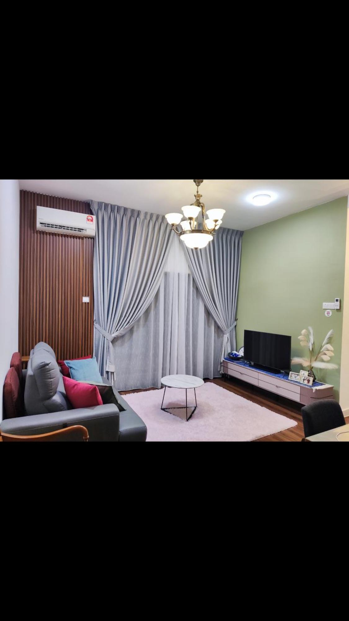 Bayu Yc Apartment Nilai Exterior photo